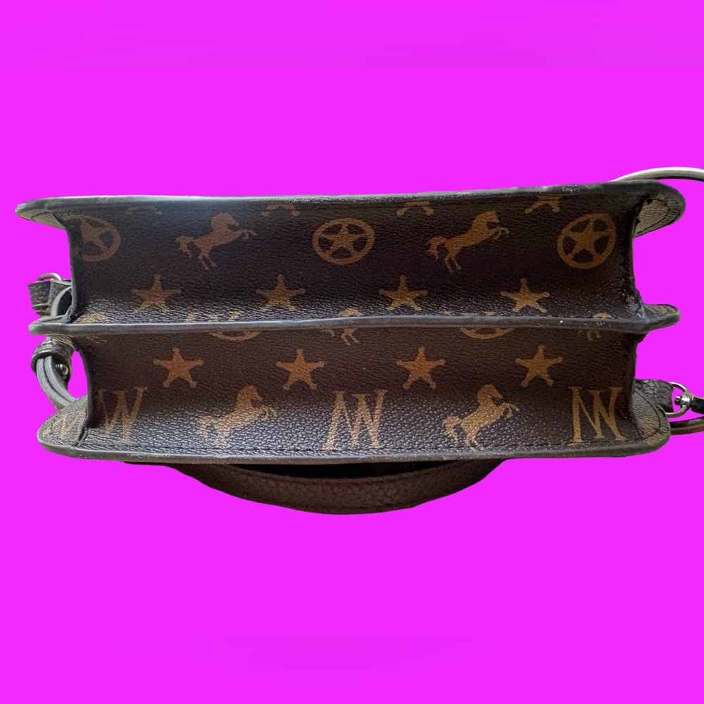 WESTERN Montana West Brown Crossbody Logo Bag Or Clutch With Fur Accent Like New - Picture 6 of 8